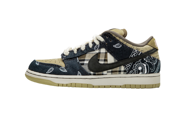 DUNK LOW X T. S.